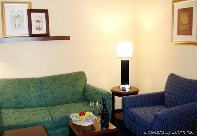 Springhill Suites Fort Myers Airport Δωμάτιο φωτογραφία